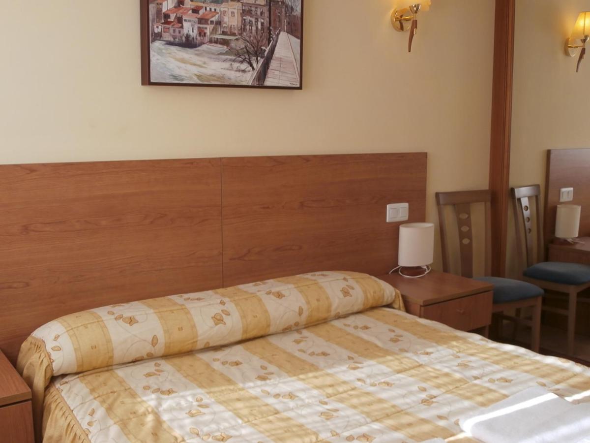 Hostal El Volante Эстелла Экстерьер фото