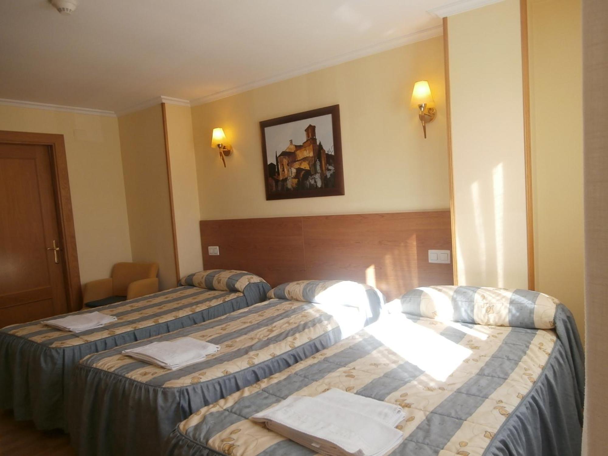 Hostal El Volante Эстелла Экстерьер фото