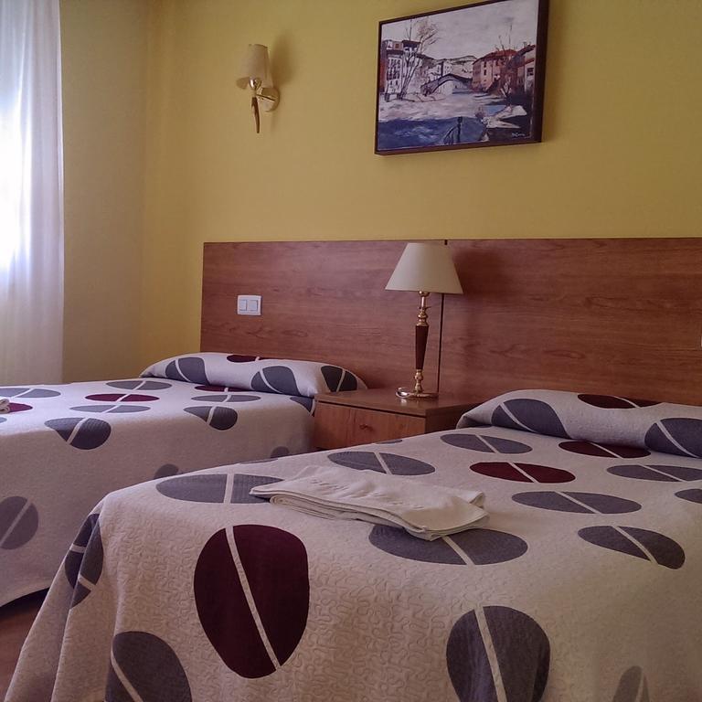 Hostal El Volante Эстелла Экстерьер фото