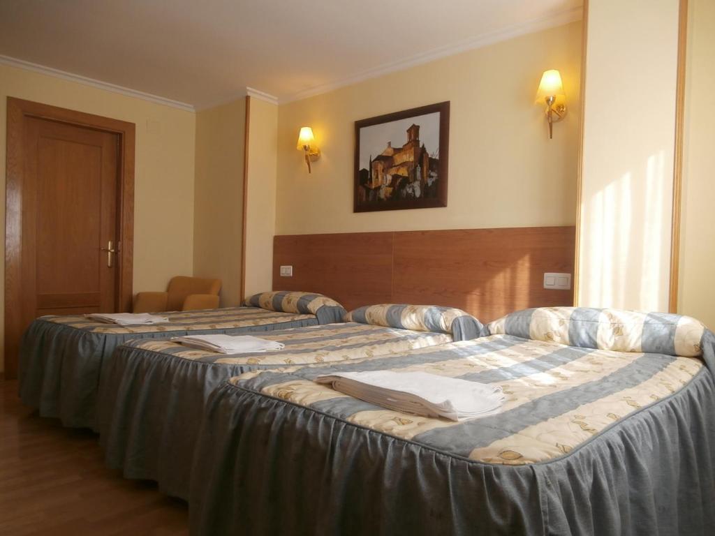 Hostal El Volante Эстелла Экстерьер фото