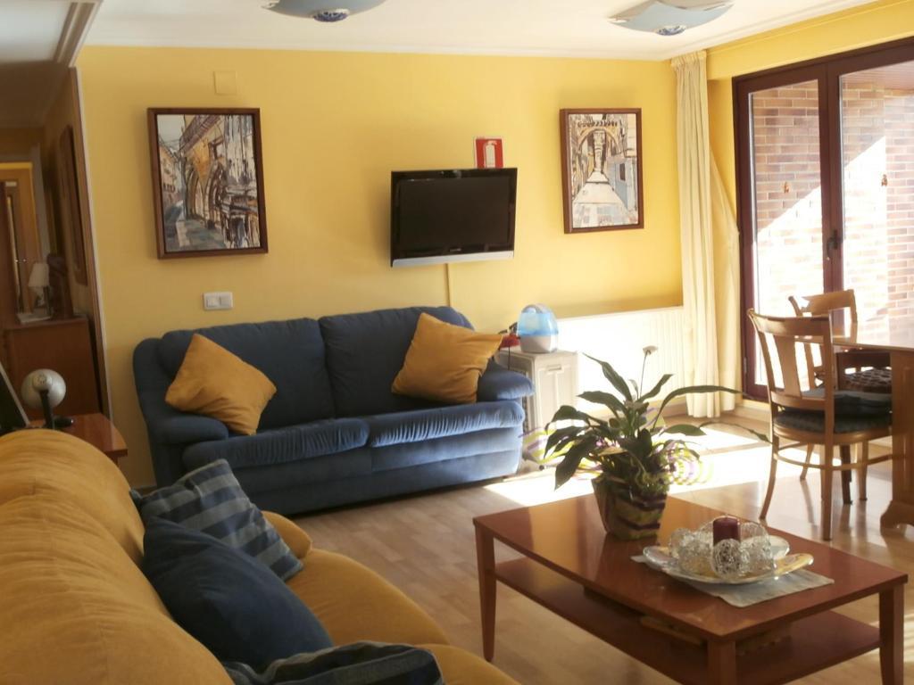 Hostal El Volante Эстелла Экстерьер фото